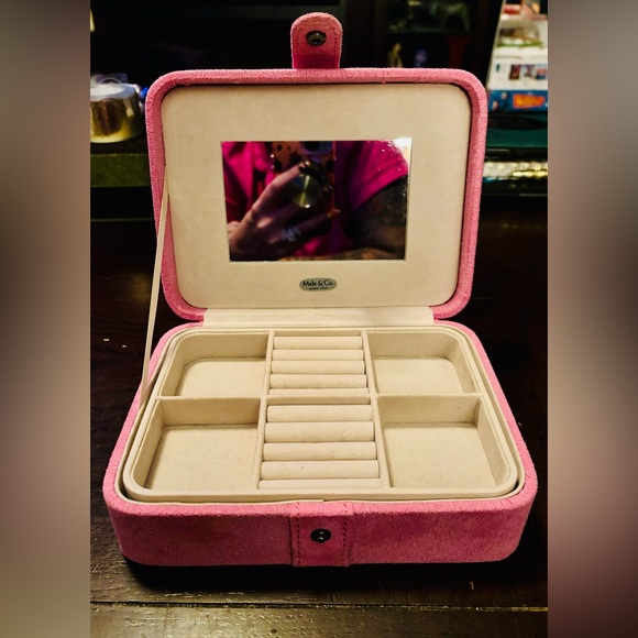 Travel jewelry box - Picture 2 of 5